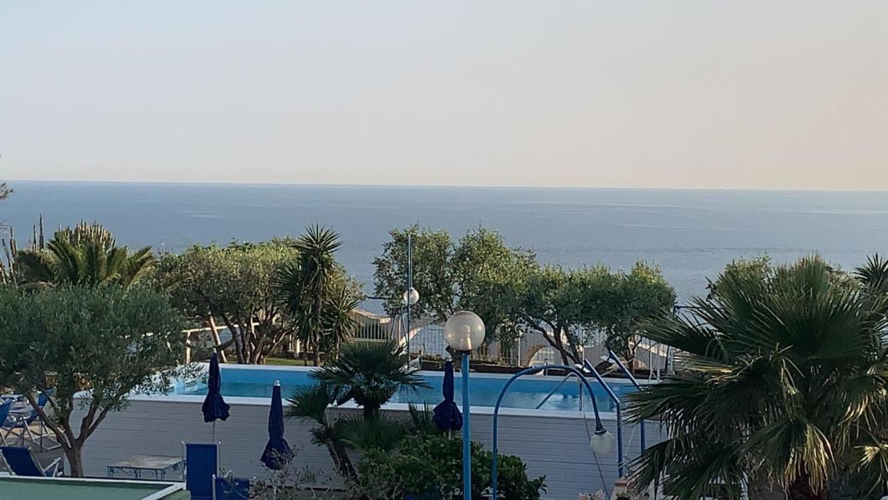 Hotel Casa Adolfo Ischia Sant'Angelo  Zewnętrze zdjęcie